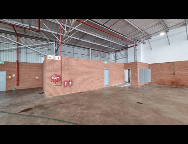 1,223M² WAREHOUSE TO LET IN GLEN MARAIS
